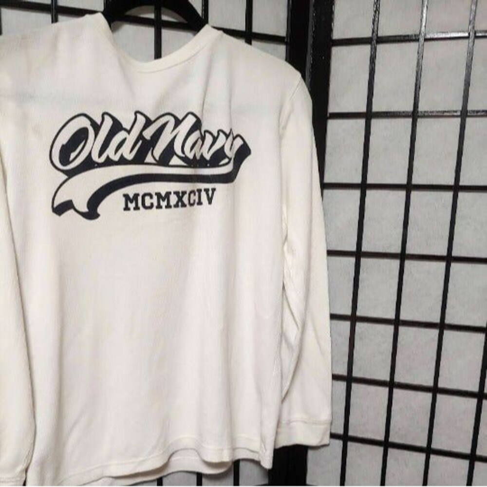 Boys Old Navy Long Sleeve Thermal Shirt  Boys size X-lg